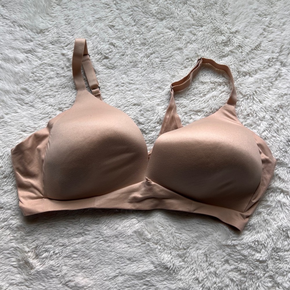 Aerie Real Sunnie Wireless Bra 36D Nude Tan Lightly Padded Smooth T-Shirt Bra
